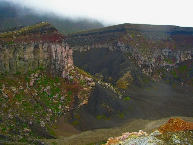 理科の最強指導法９　―地学編―　「地層の動き」