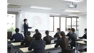 塾講師に研修はある？その内容や習得できるスキルについて