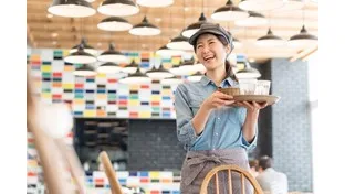 塾講師バイトは掛け持ち可？ケース別解説と4つの注意事項とは